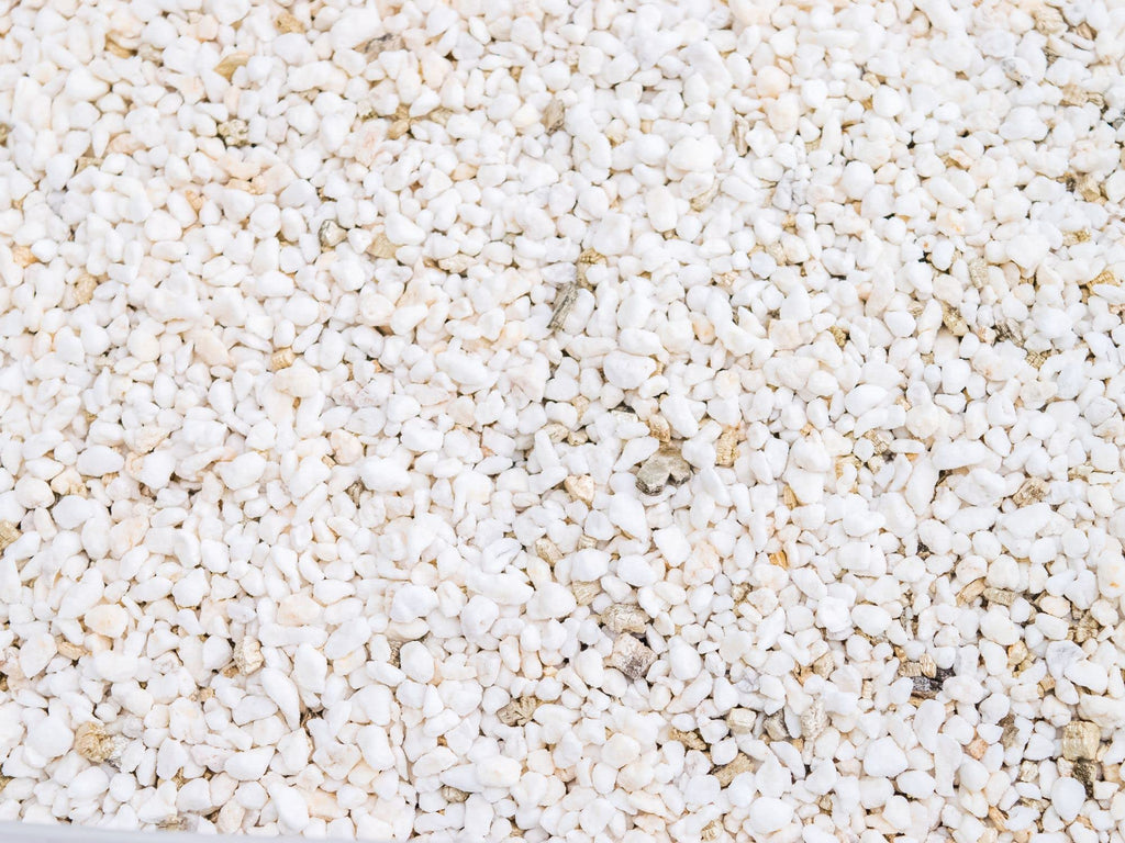 4 Cubic Foot Planting Soil Additive C683326