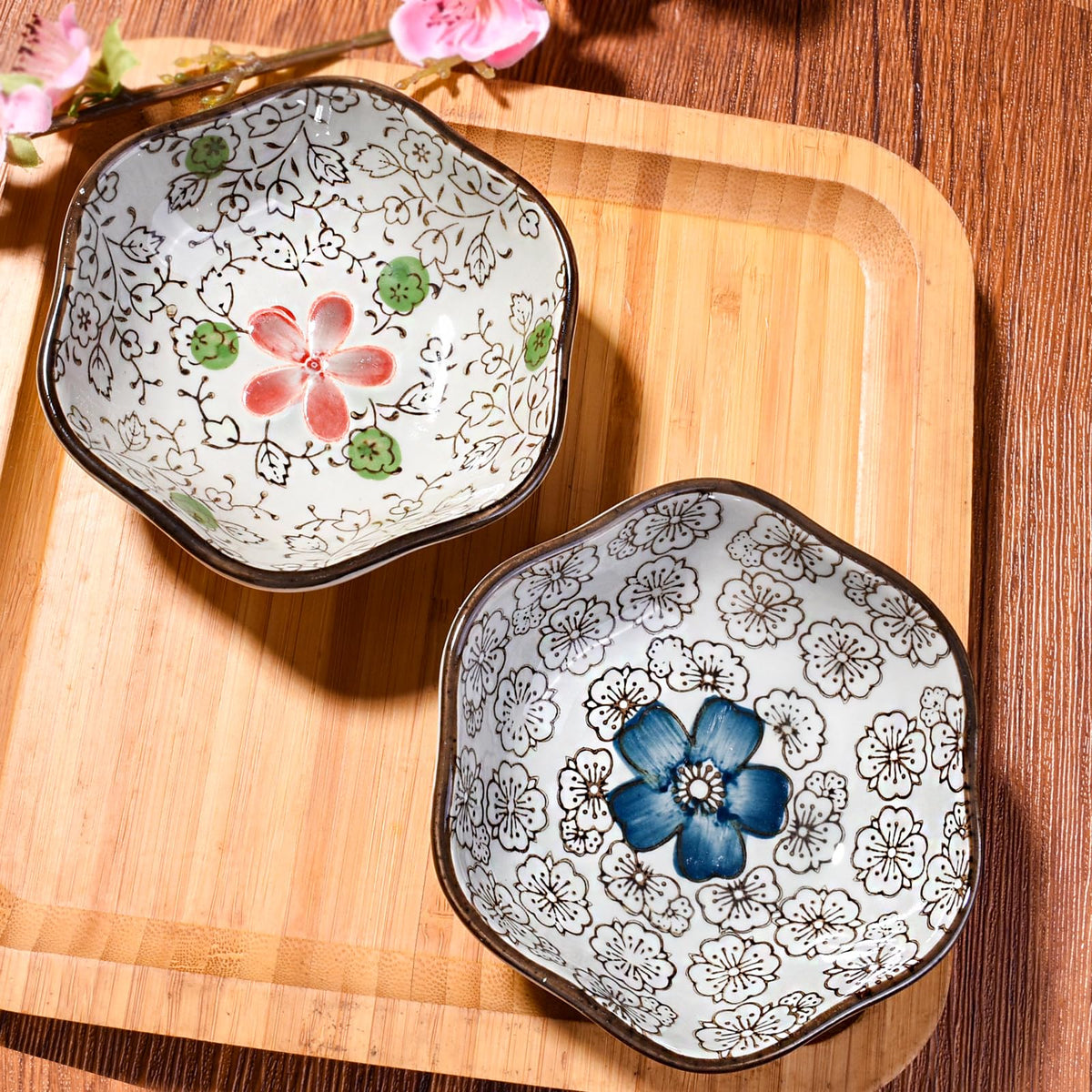 Hand-Painted Floral Ceramic Pinch Bowl Set, 12-Piece Mini Condiment Dishes K358017